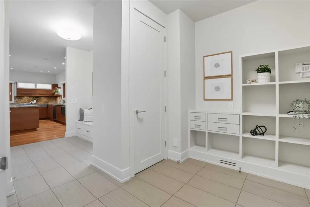 1403 Beverley Place SW