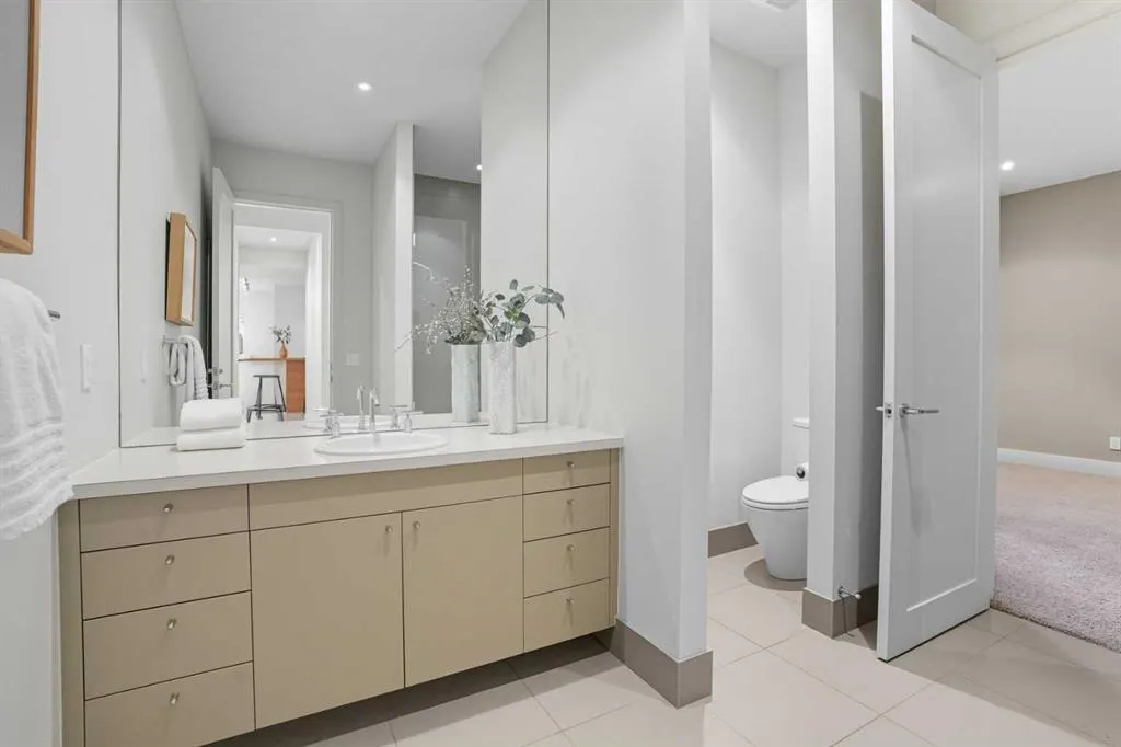 1403 Beverley Place SW