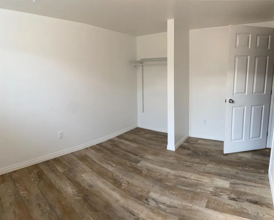 48 Hunts Crescent