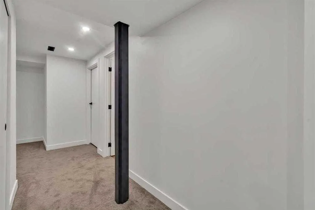 2720 Rundleson Road NE, #112
