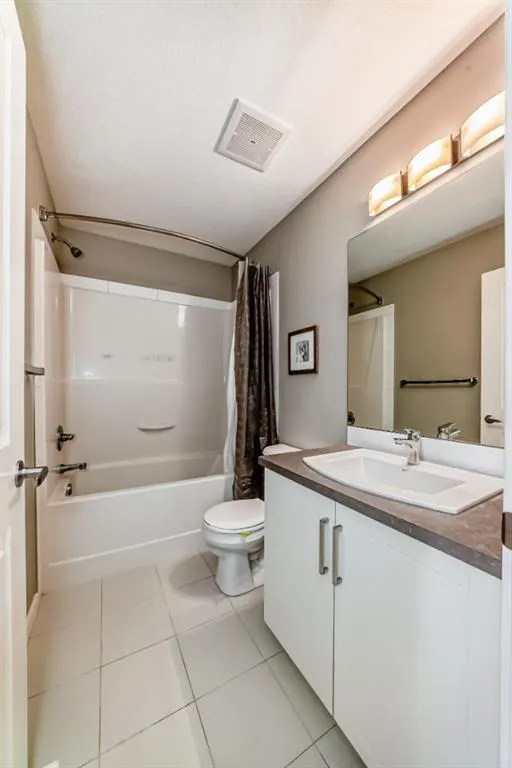 84 Copperstone Villas SE