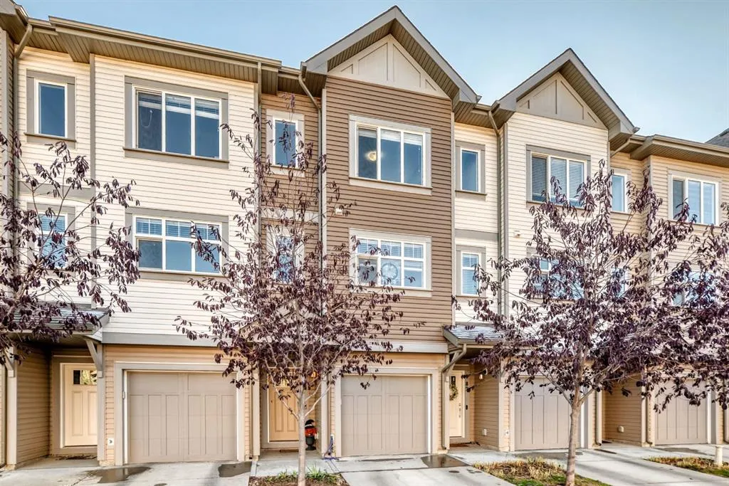 84 Copperstone Villas SE