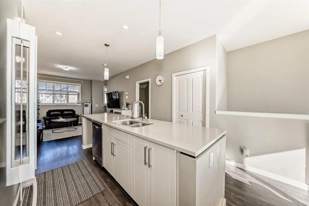 84 Copperstone Villas SE