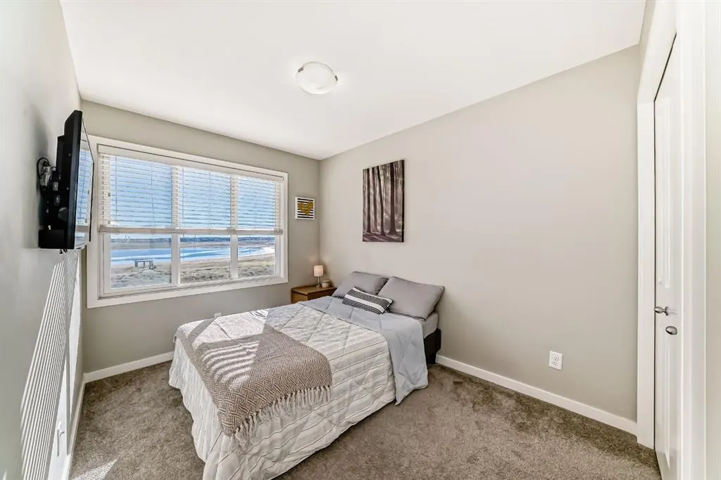 84 Copperstone Villas SE