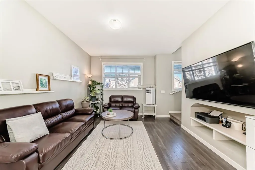 84 Copperstone Villas SE