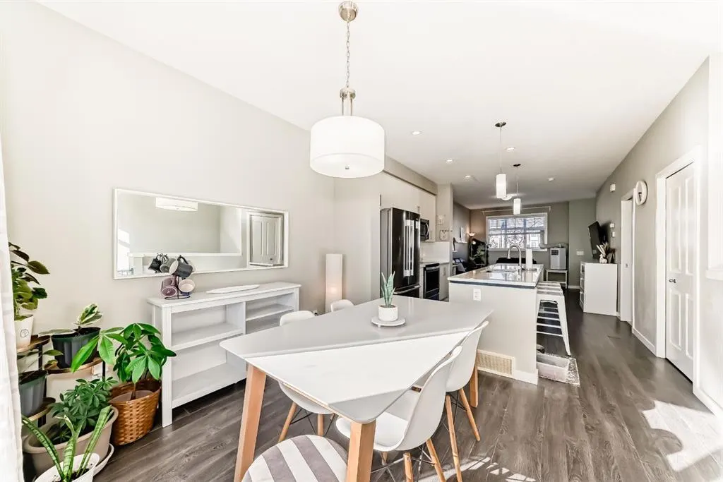 84 Copperstone Villas SE