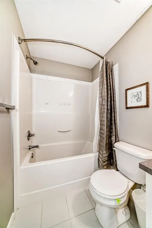 84 Copperstone Villas SE