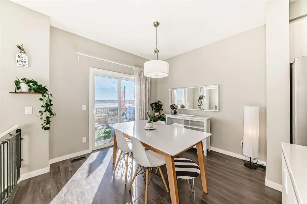 84 Copperstone Villas SE