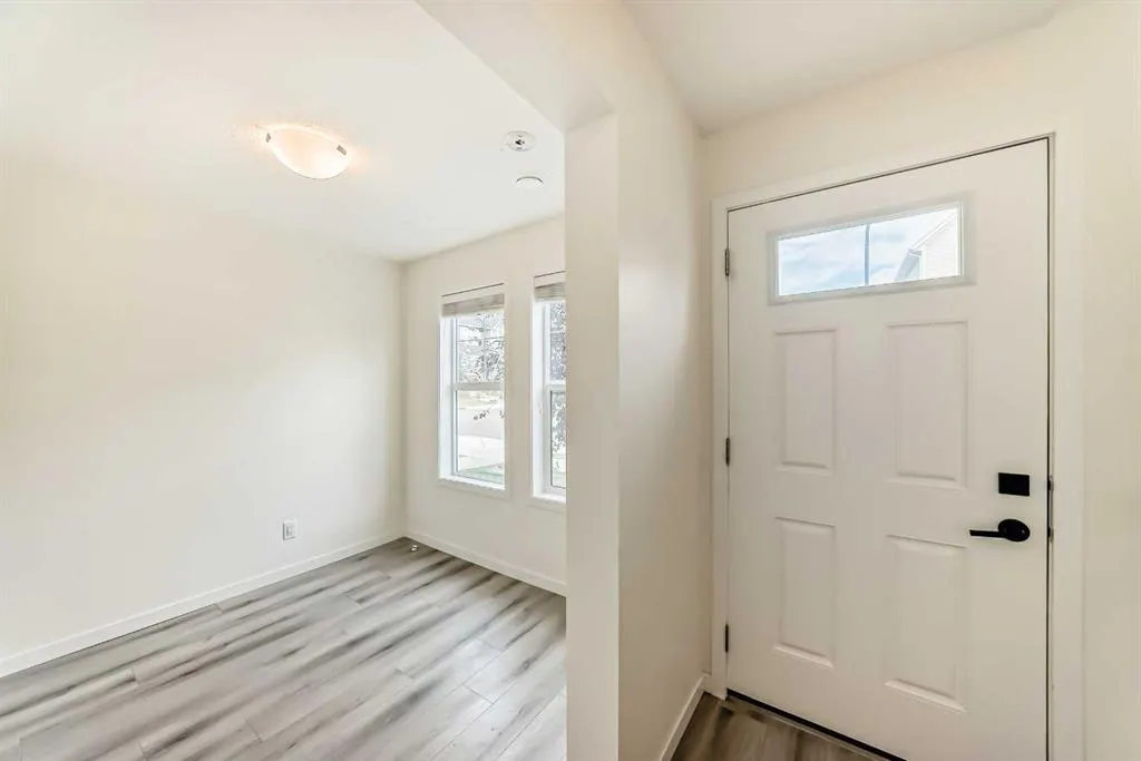 203 South Point Park SW