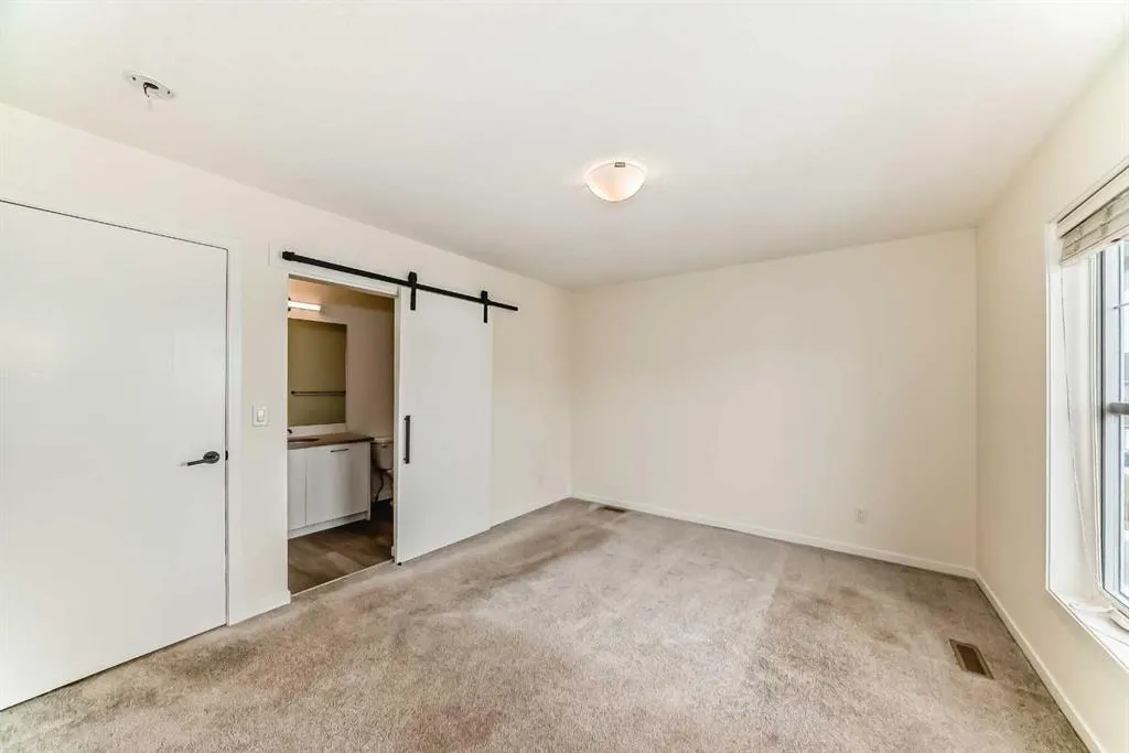 203 South Point Park SW