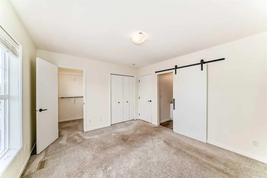 203 South Point Park SW