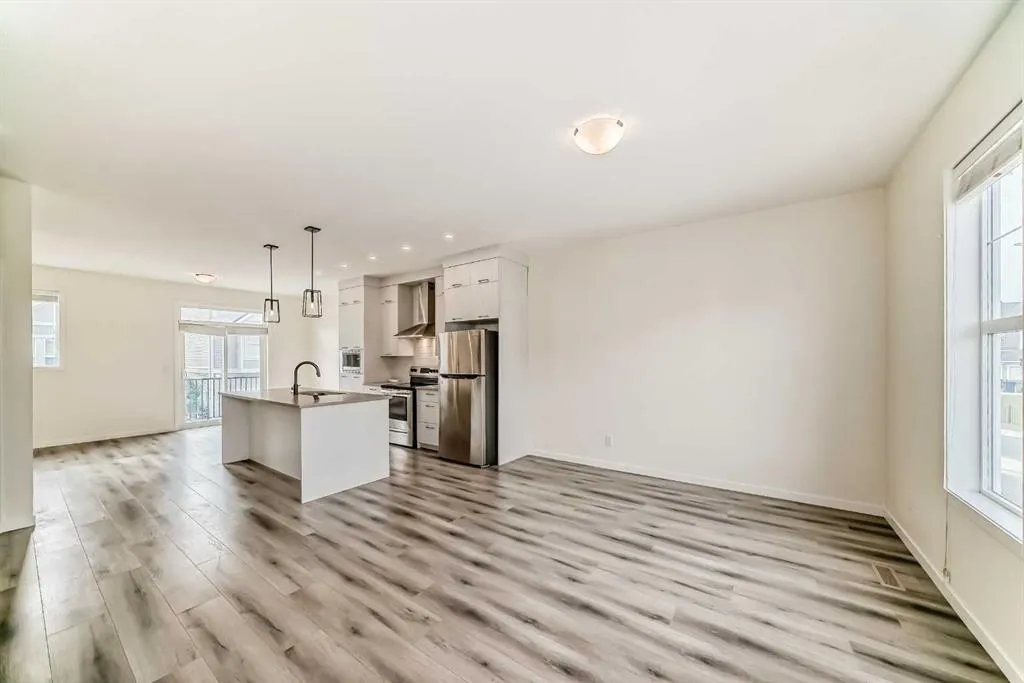 203 South Point Park SW