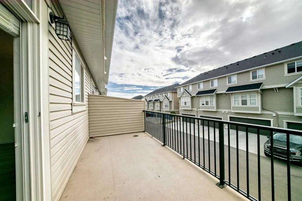203 South Point Park SW