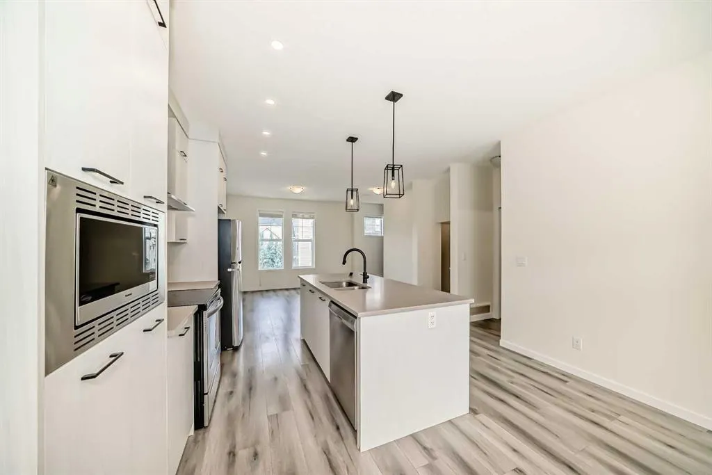 203 South Point Park SW