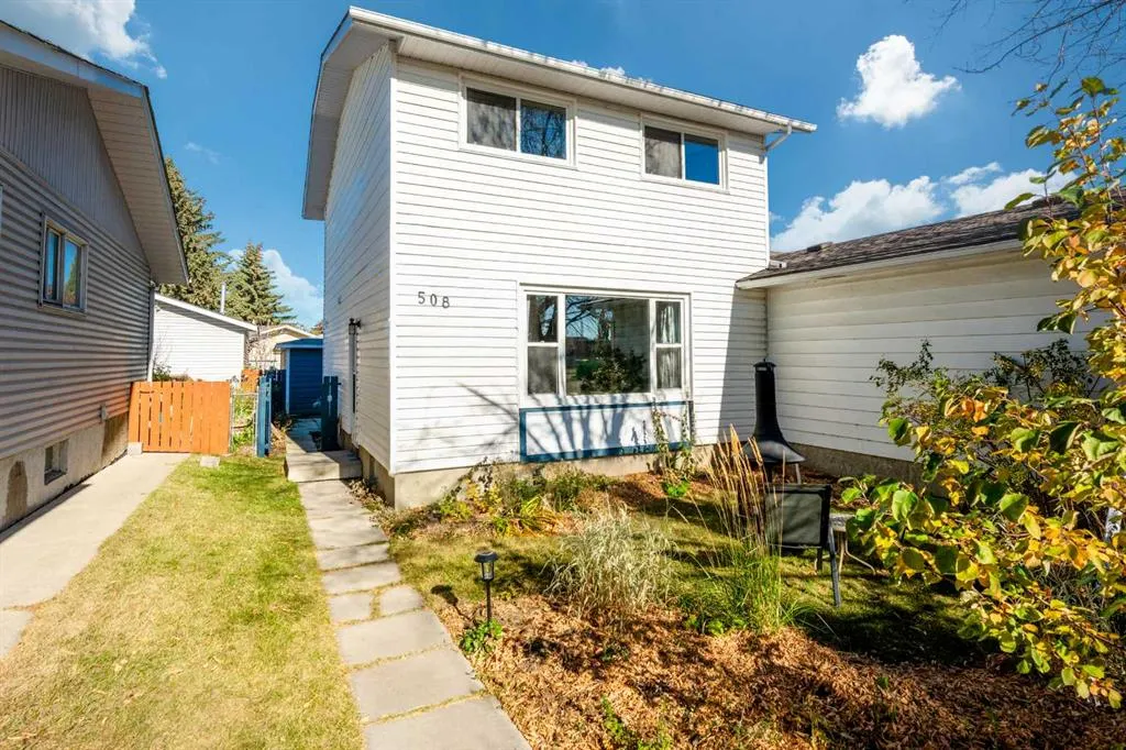 508 Queensland Place SE