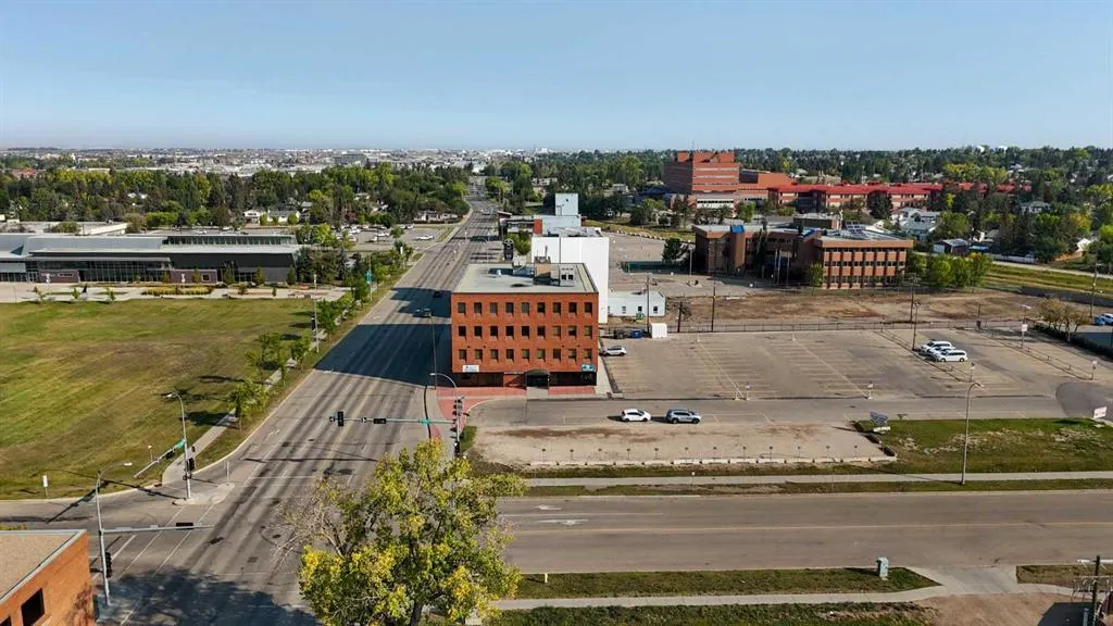 9728 101 Avenue, #417, 418, 419