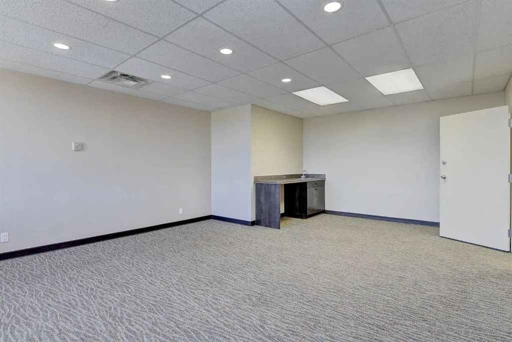 9728 101 Avenue, #417, 418, 419