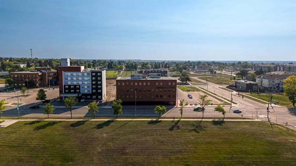 9728 101 Avenue, #417, 418, 419