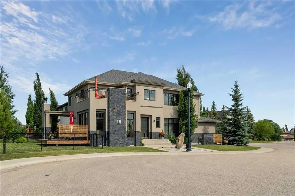 374 Discovery Ridge Way SW