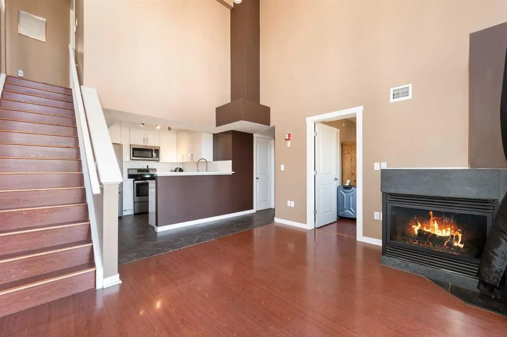 1540 17 Avenue SW, #411