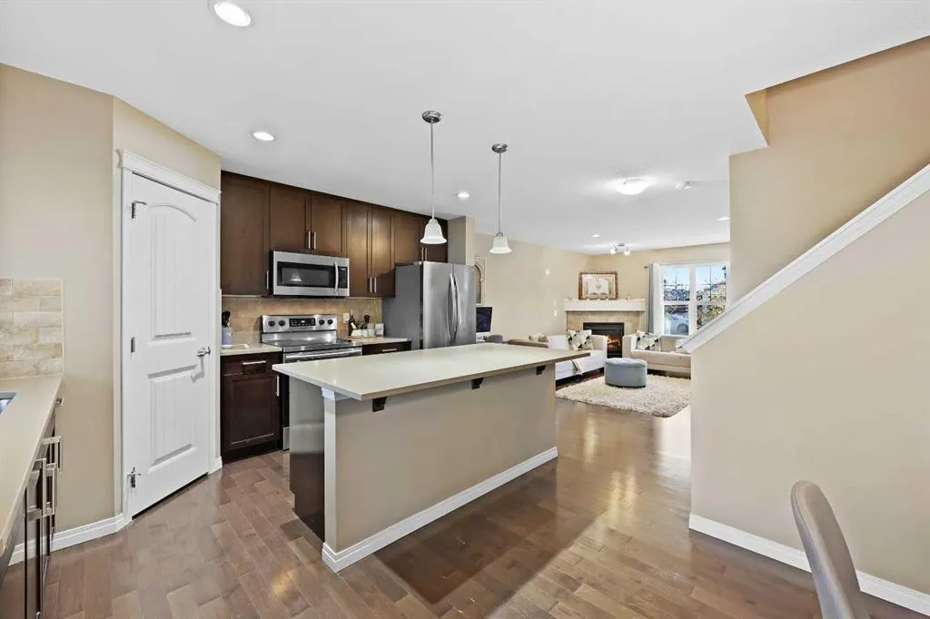 121 Chaparral Valley Gardens SE