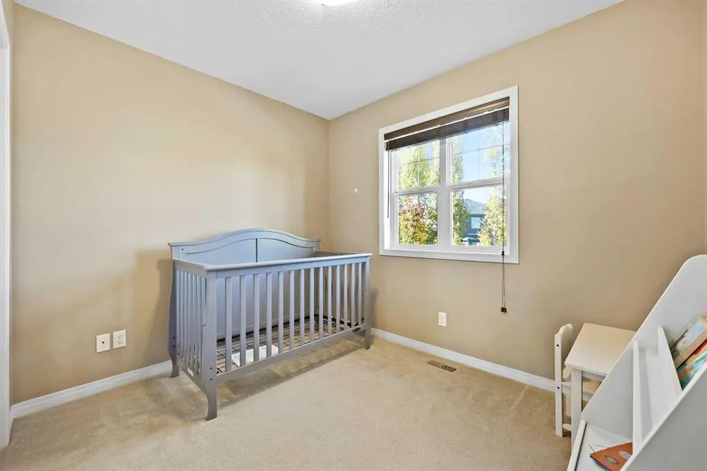 121 Chaparral Valley Gardens SE