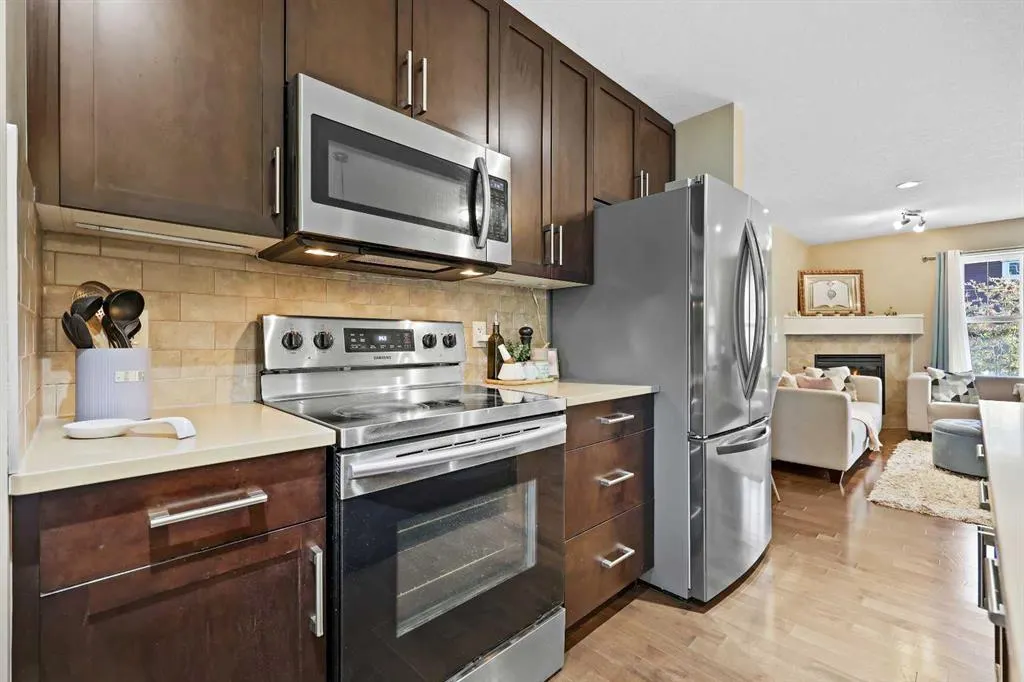 121 Chaparral Valley Gardens SE