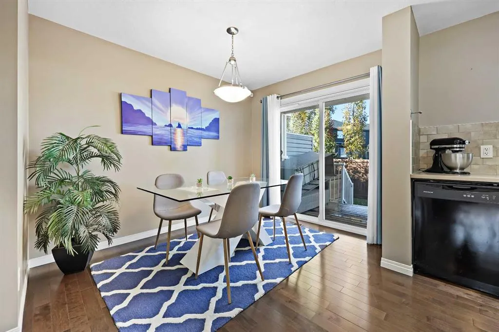 121 Chaparral Valley Gardens SE