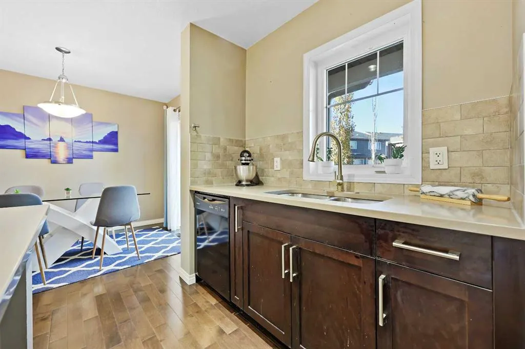 121 Chaparral Valley Gardens SE