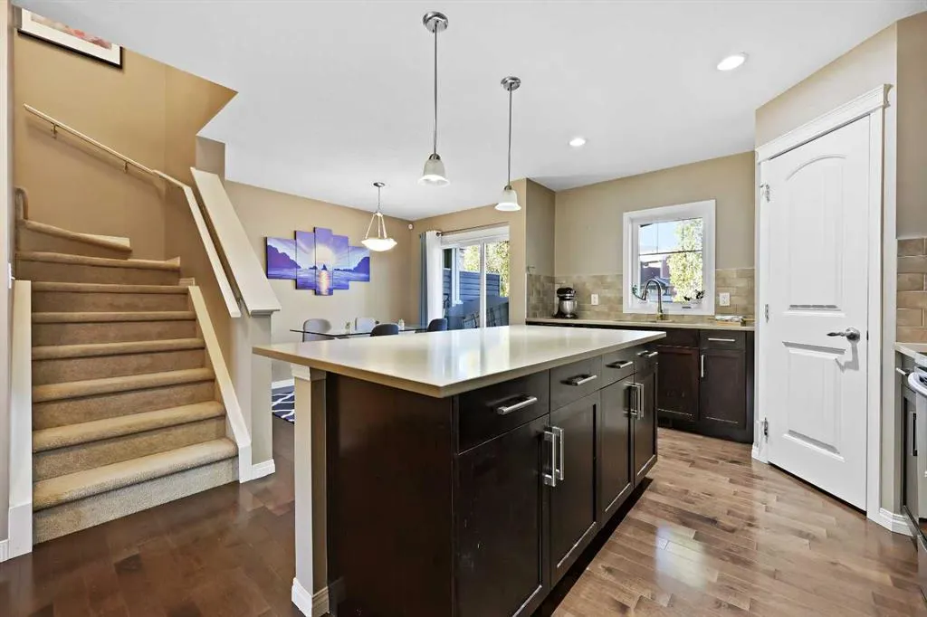 121 Chaparral Valley Gardens SE