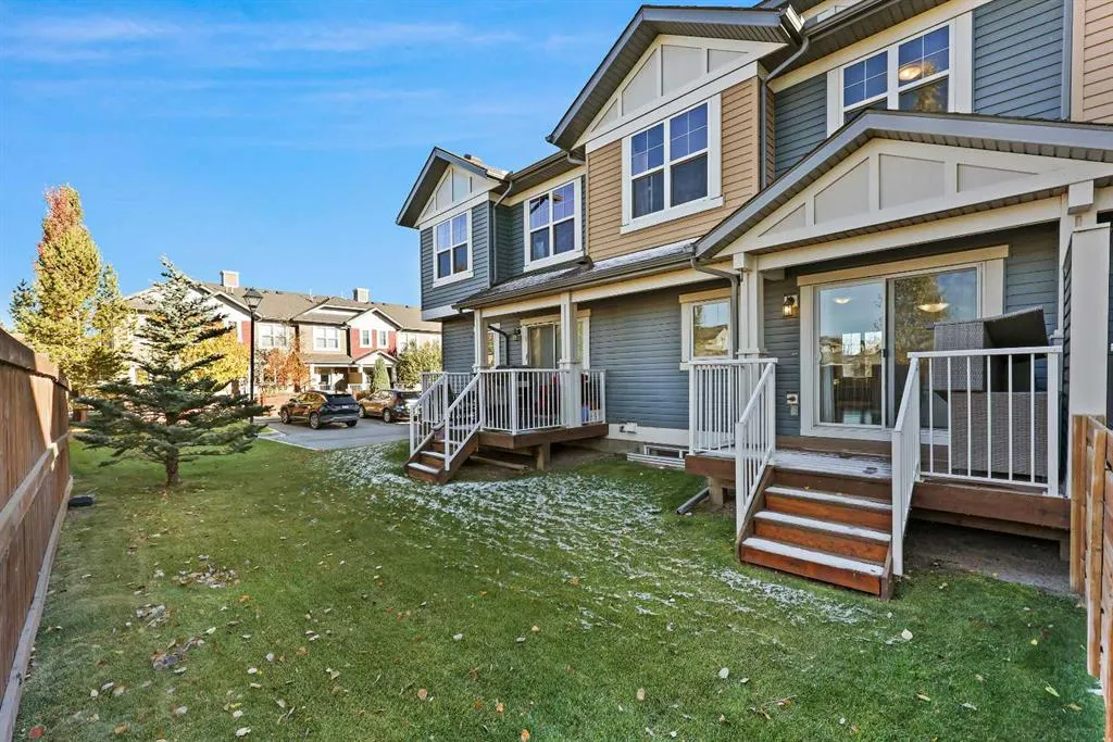 121 Chaparral Valley Gardens SE