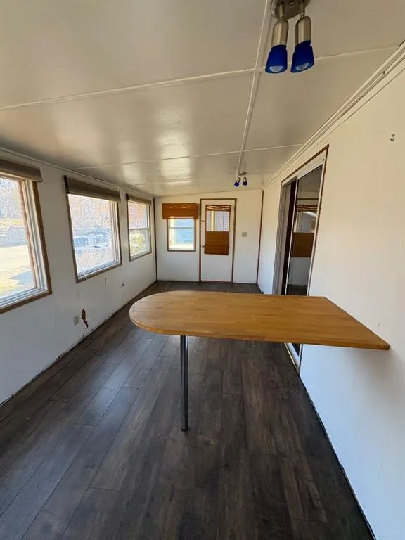 10926 93 St