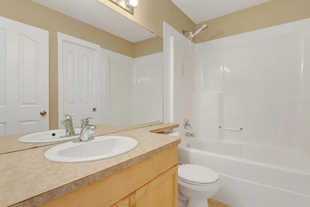 9326 Lakeland Drive