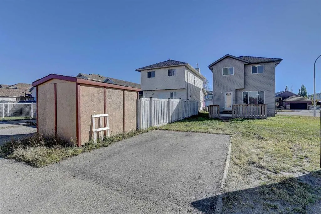 9326 Lakeland Drive