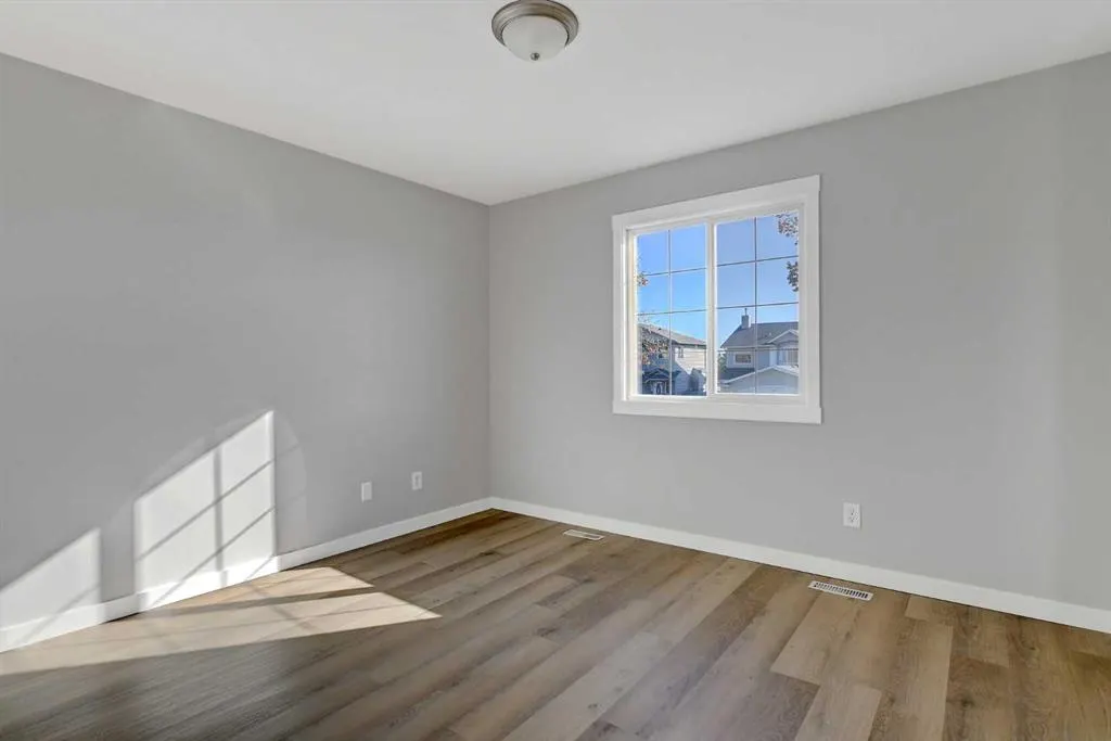 9326 Lakeland Drive