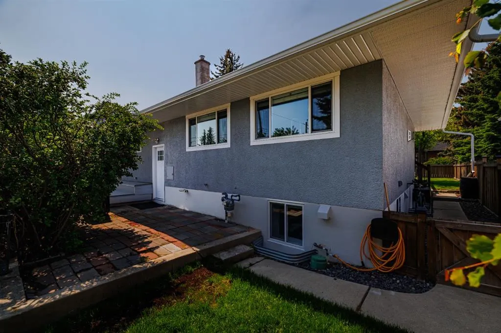 30 Coleridge Road NW