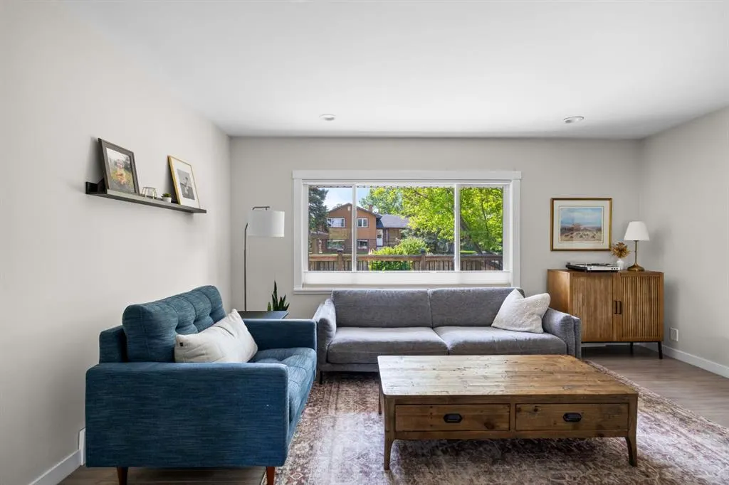 30 Coleridge Road NW