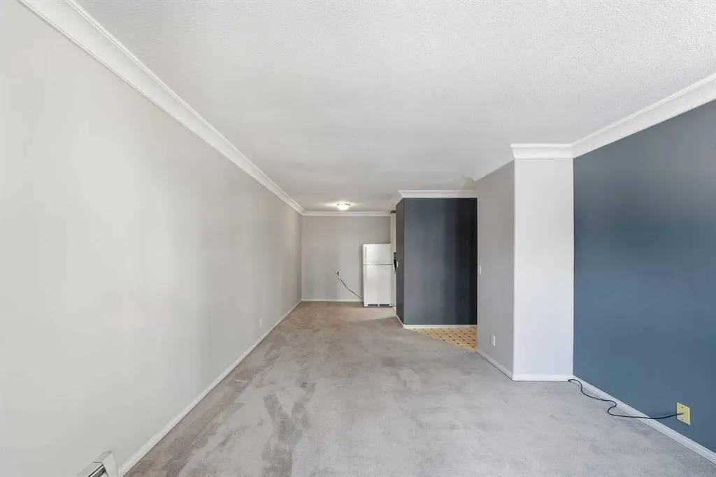 5519 Kerry Wood Drive, #102