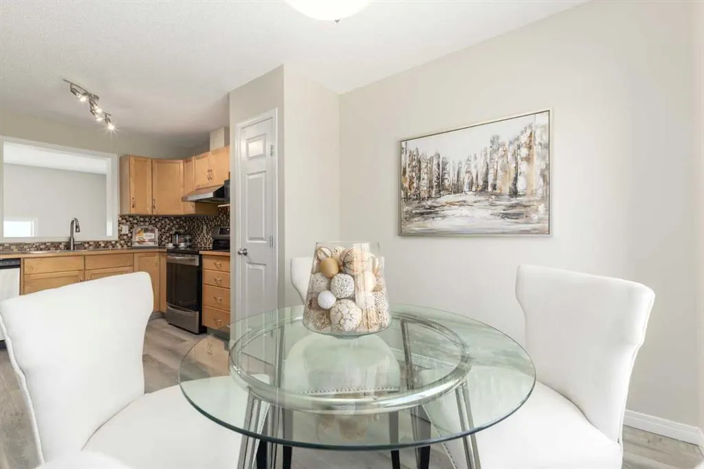 126 Everhollow Heights SW