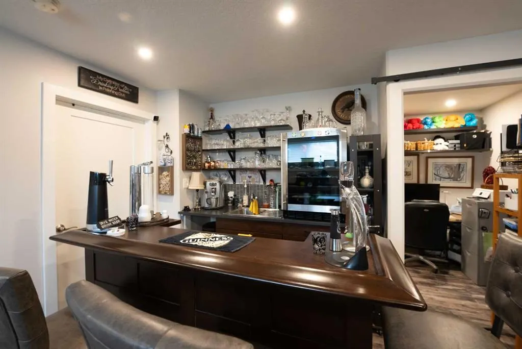 59 Aquitania Circle W, #4