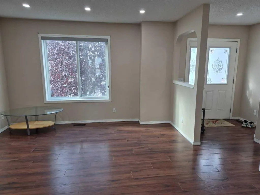 56 Saddlebrook Place NE