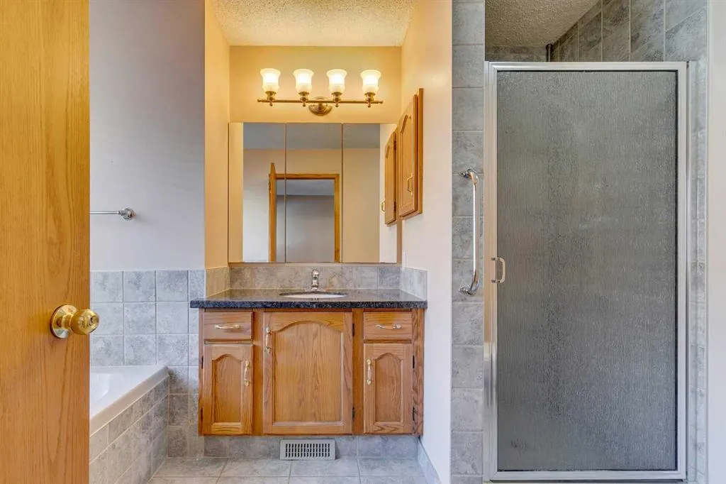 372 Millrise Drive SW