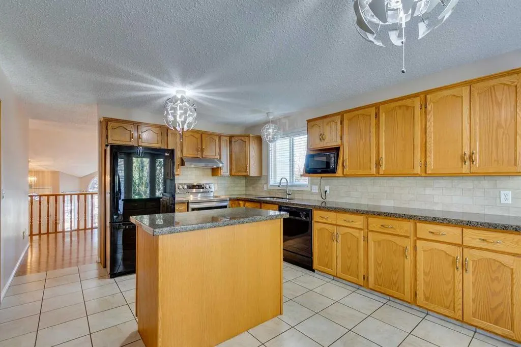 372 Millrise Drive SW