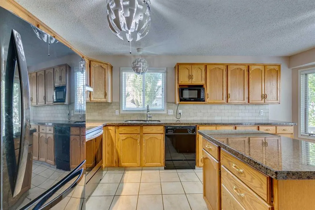 372 Millrise Drive SW