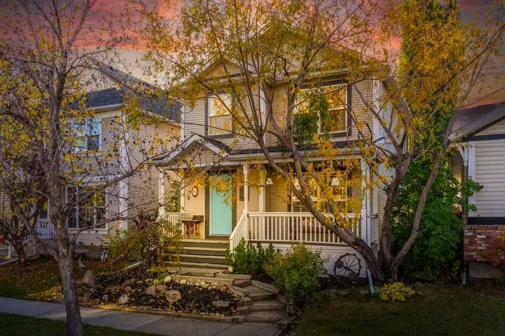 142 Prestwick Crescent SE