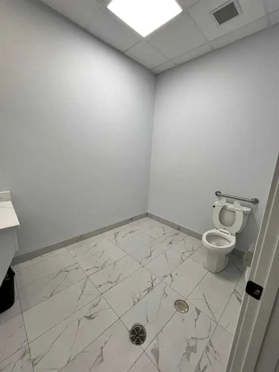6004 Country Hills Boulevard, #1720