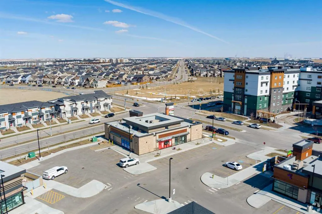 6004 Country Hills Boulevard, #1720