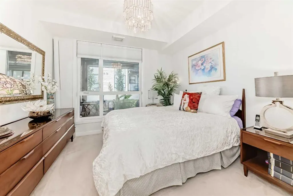 122 Mahogany Centre SE, #202