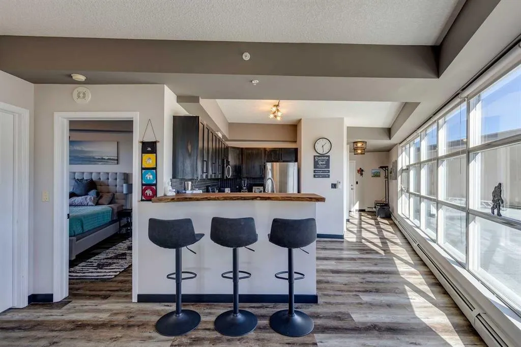 1053 10 Street SW, #2211