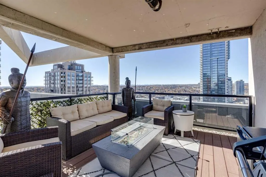 1053 10 Street SW, #2211